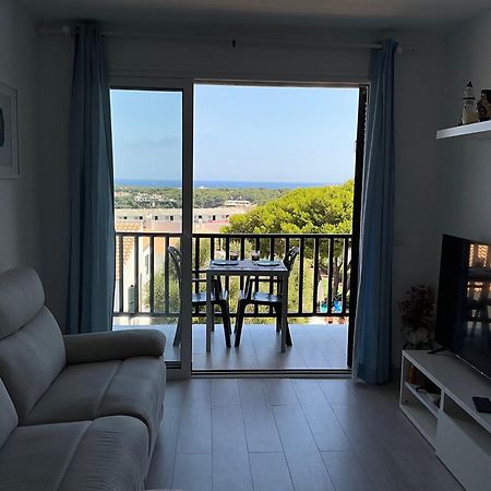 Vistas Al Mar Y La Piscina Apartment Аренал д'ен Кастел Екстериор снимка