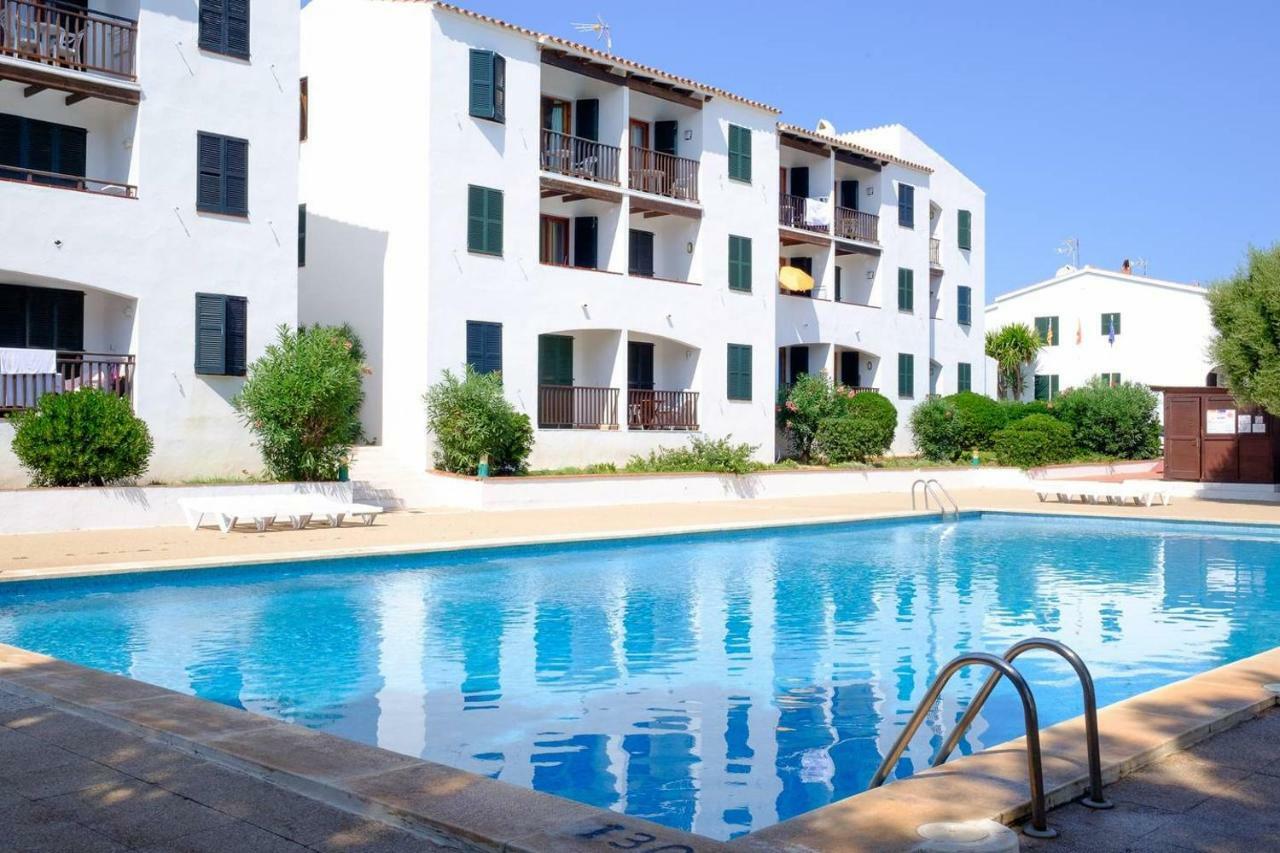Vistas Al Mar Y La Piscina Apartment Аренал д'ен Кастел Екстериор снимка
